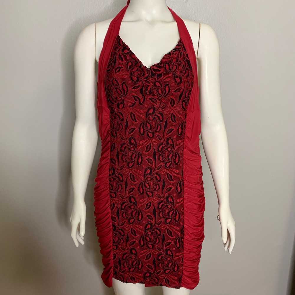 ❌SOLD❌ Solar party dress | rich red w black lace